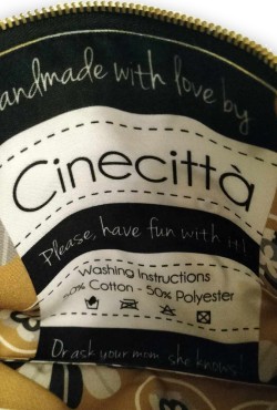 Νεσεσέρ από Καμβά / Folklore / Κίτρινο-Μαύρο